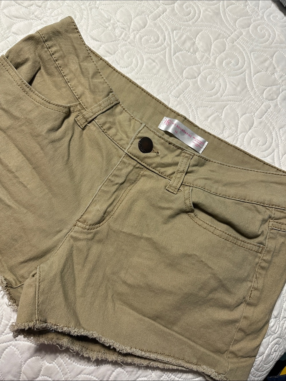 No Boundaries Olive Tan Frayed Hem Jean Shorts
